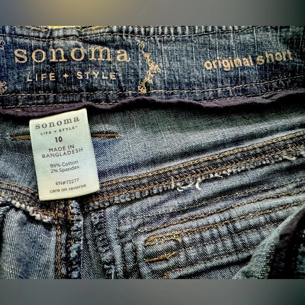 Sonoma 10 Lifestyle Original Shorts w/cuffed hem & button accents. Distressed. - Picture 3 of 9